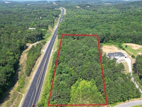 13 J R Road NE, Cartersville, GA 30121