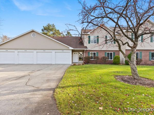 3116 Windcrest Court NE, Grand Rapids, MI 49525