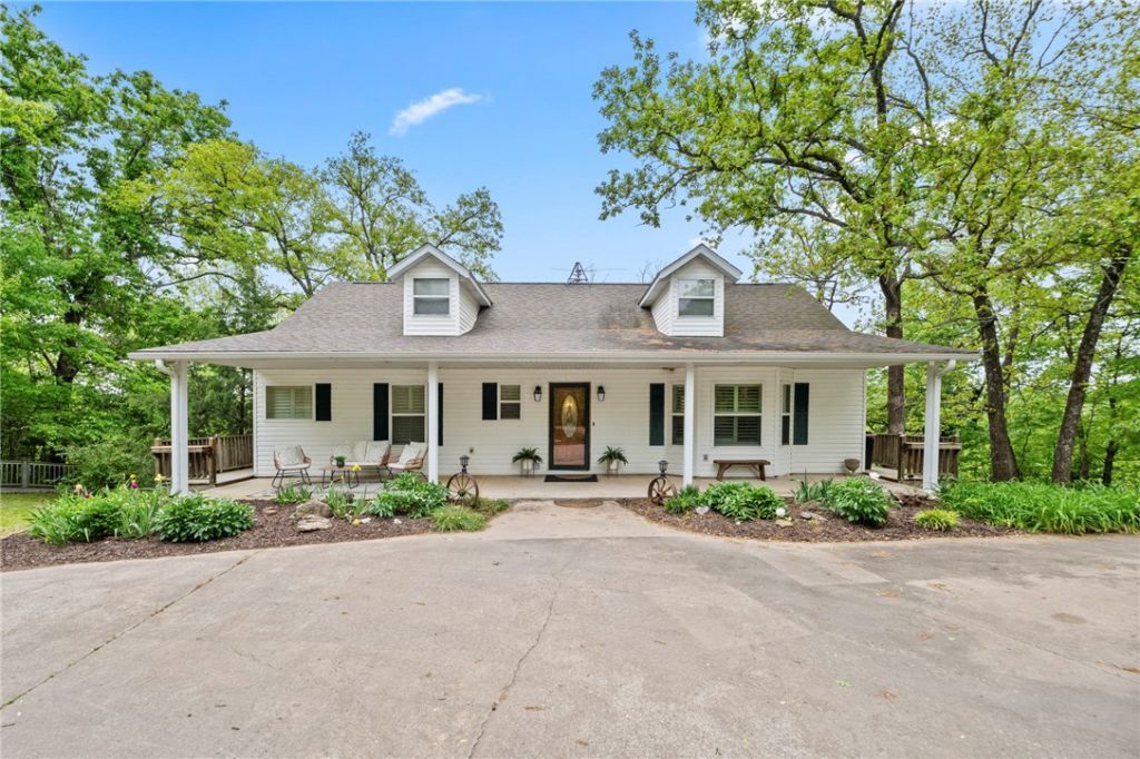 17859 Old Highway 68 Siloam Springs, AR 72761