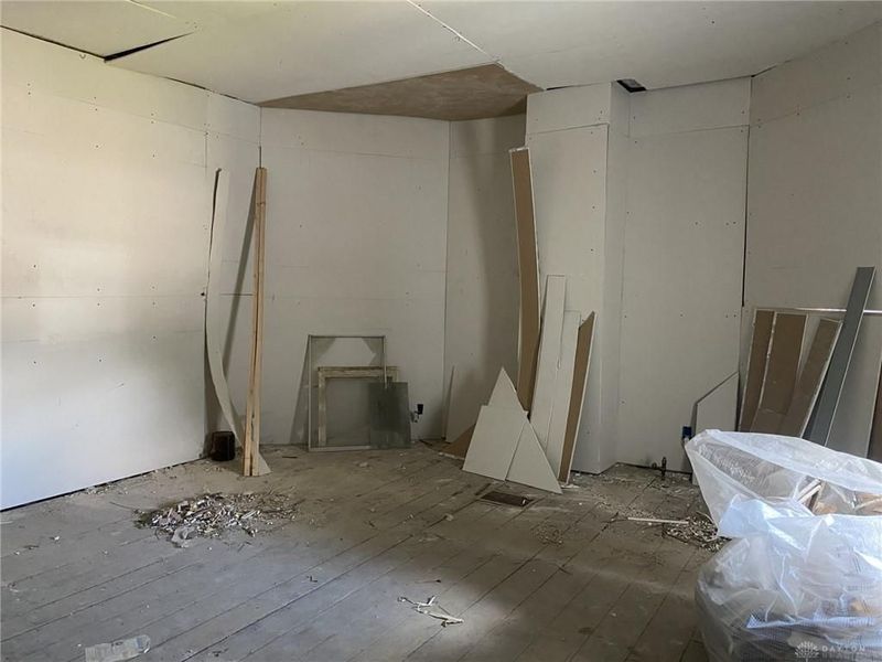 34 E Washington Street, Jamestown, OH 45335 Photo 4