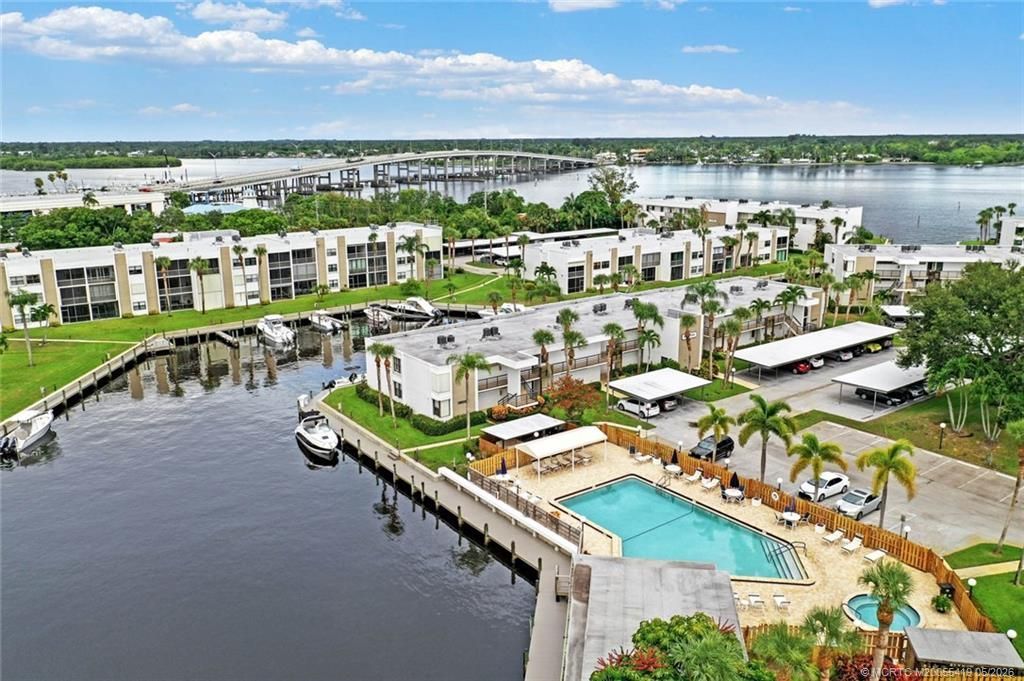 1950 SW Palm City Road, Unit 14-305, Stuart, FL 34994 Photo