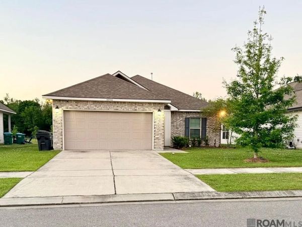 38510 Maidens Blush St, Gonzales, LA 70737