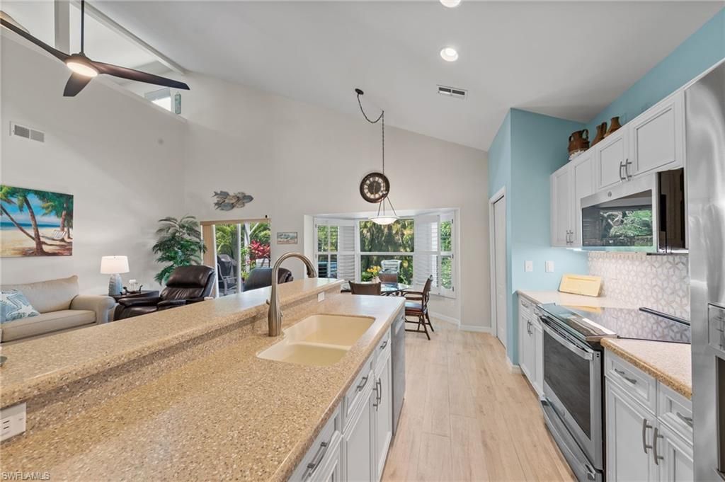11545 Woodmount Ln, Estero, FL 33928 Photo