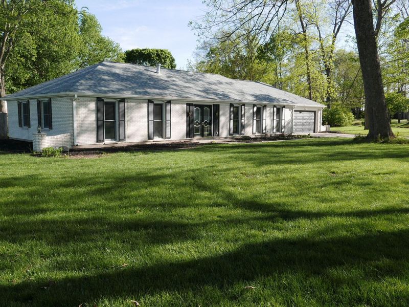 725 Hickory Hollow Road, Troy, OH 45373 Photo 2