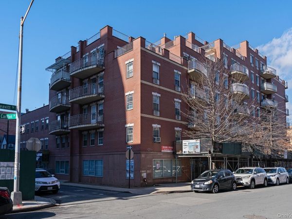 3506 Leavitt Street , Unit 3I, Flushing, NY 11354