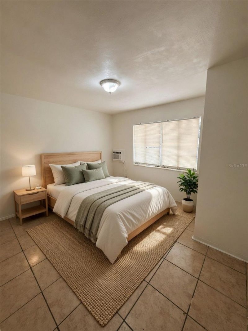935 17th Avenue S, Saint Petersburg, FL 33705 Photo