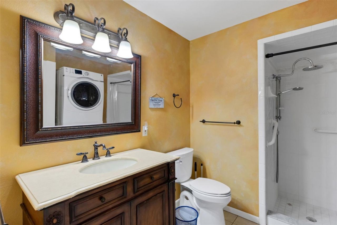 3656 Oak Grove Drive, Sarasota, FL 34243 Photo