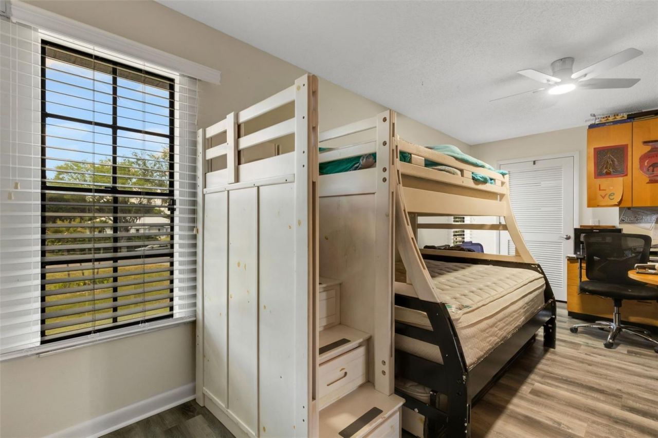 3656 Oak Grove Drive, Sarasota, FL 34243 Photo