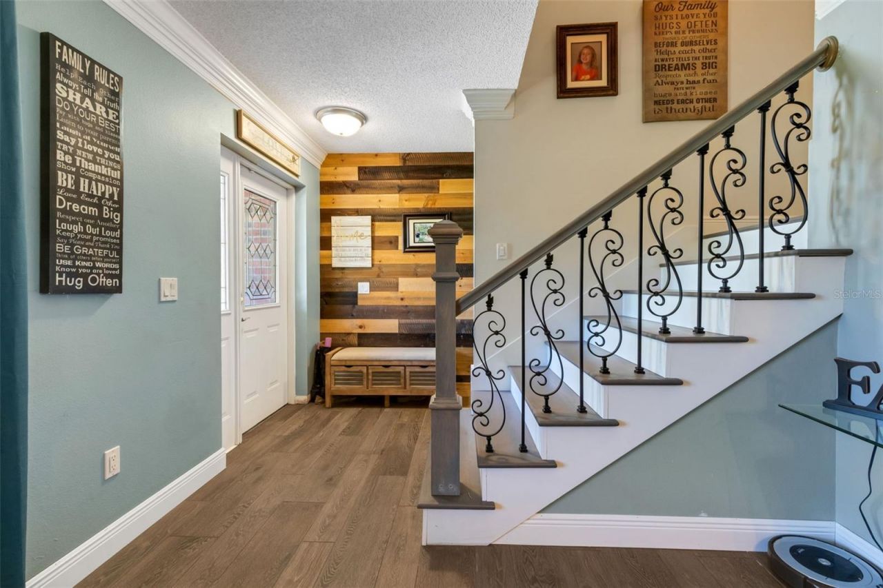 3656 Oak Grove Drive, Sarasota, FL 34243 Photo
