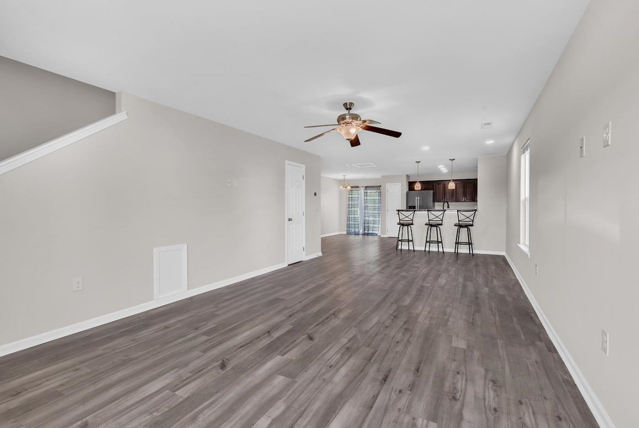 2241 Deerfield Ave. Photo 10