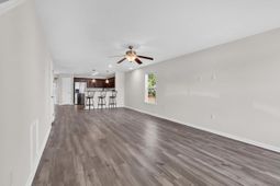 2241 Deerfield Ave. photo 4