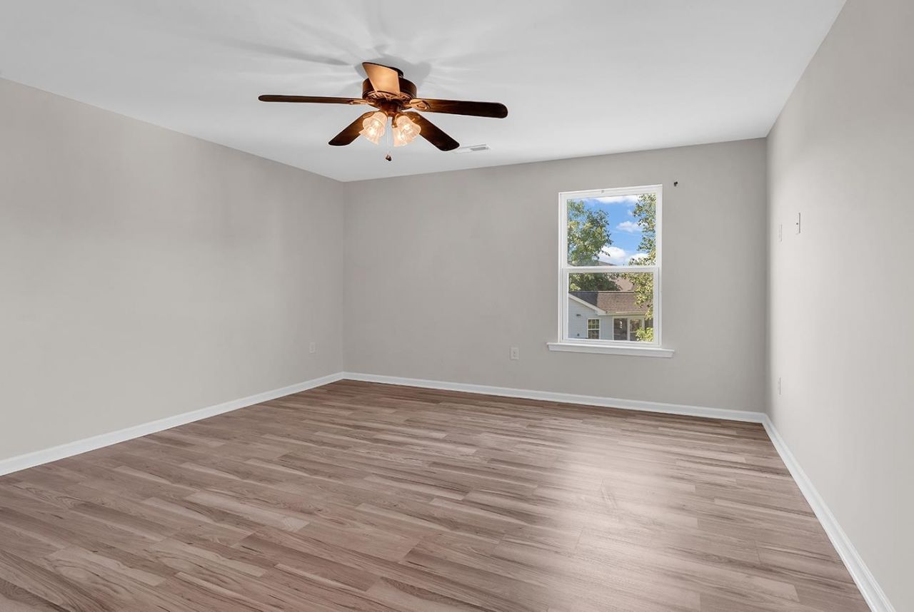 2241 Deerfield Ave. Photo 30