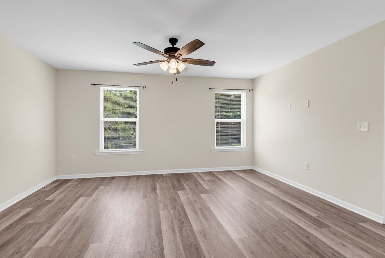 2241 Deerfield Ave. Photo 32