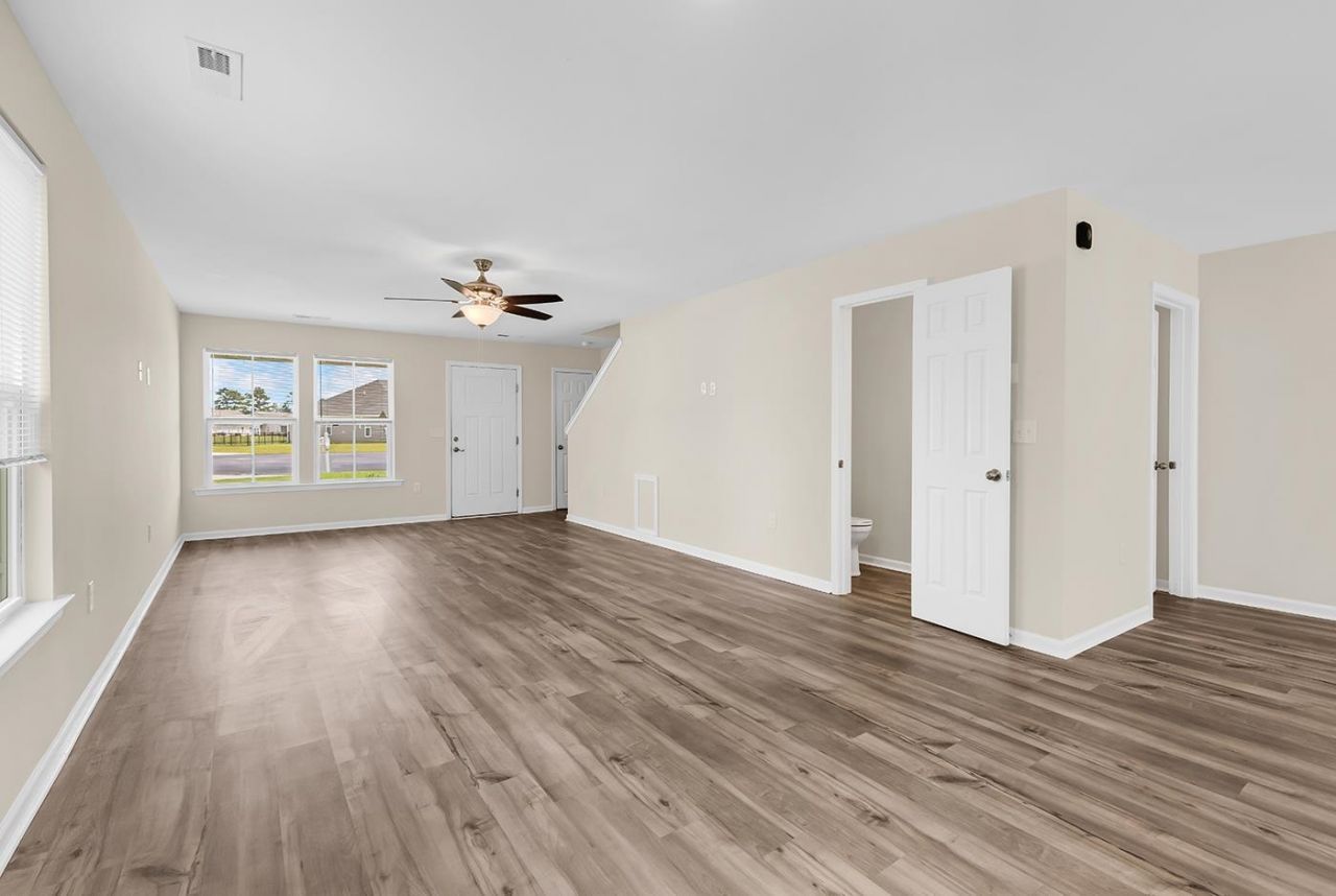 2241 Deerfield Ave. Photo 8