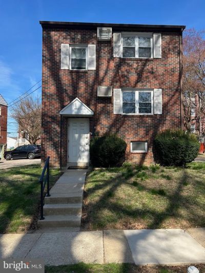 657 Childs Avenue, Drexel Hill, PA 19026 Main Photo