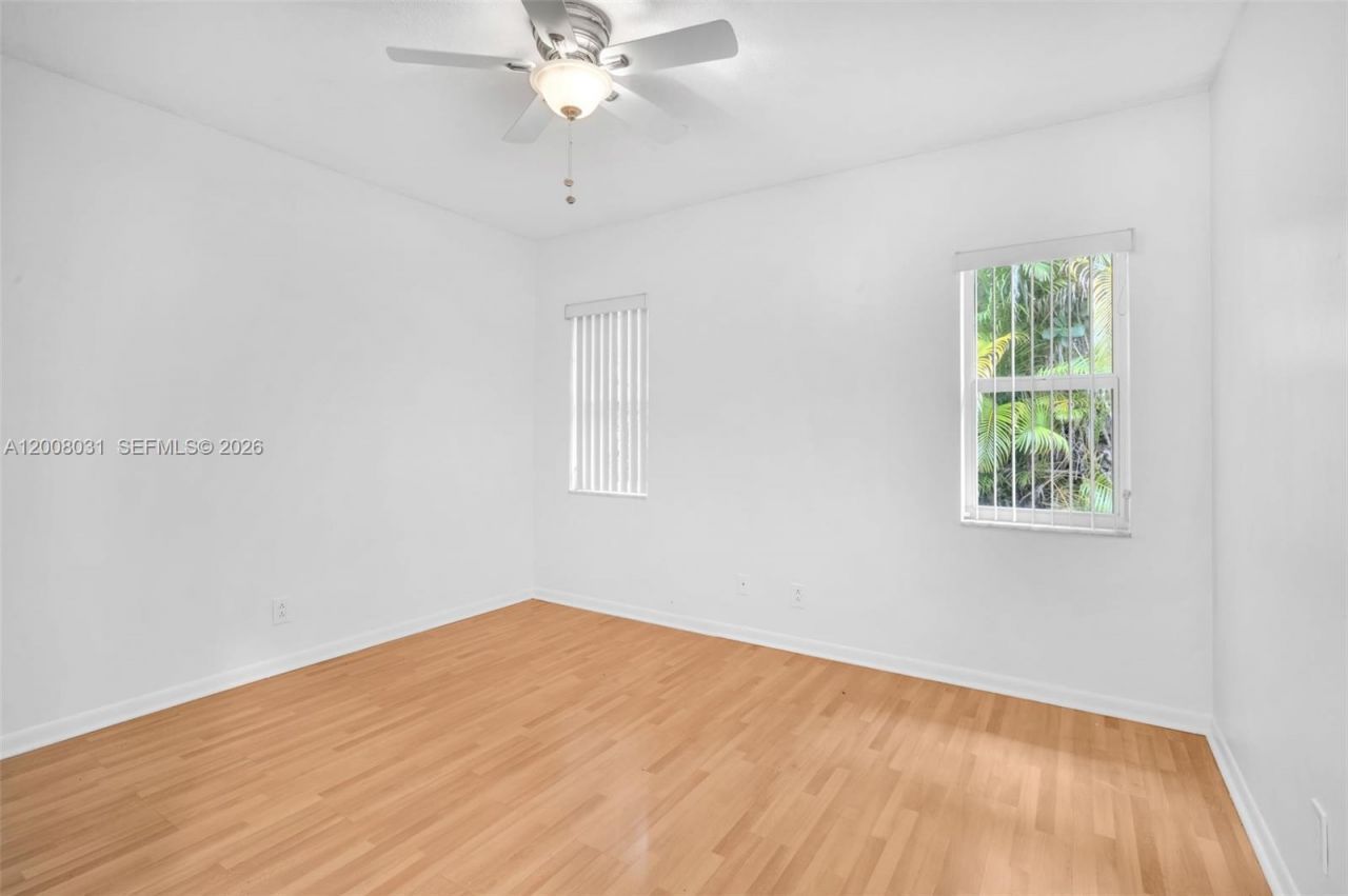 3441 N Hills Dr, Unit 00, Hollywood, FL 33021 Photo