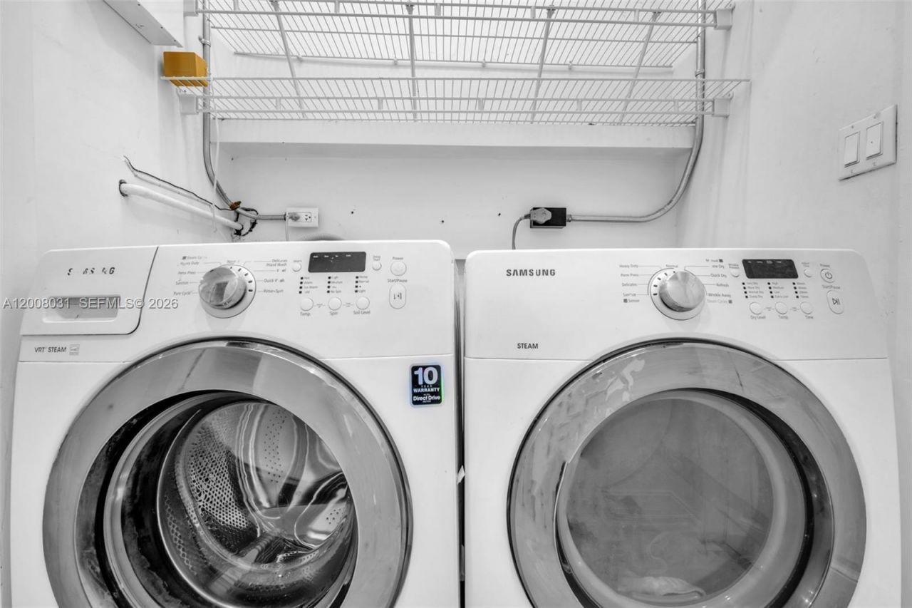 3441 N Hills Dr, Unit 00, Hollywood, FL 33021 Photo