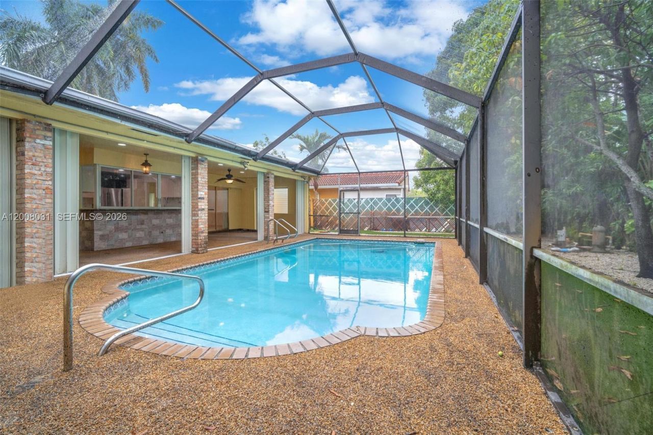 3441 N Hills Dr, Unit 00, Hollywood, FL 33021 Photo