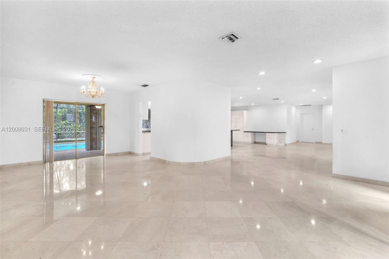 3441 N Hills Dr, Unit 00, Hollywood, FL 33021 Photo