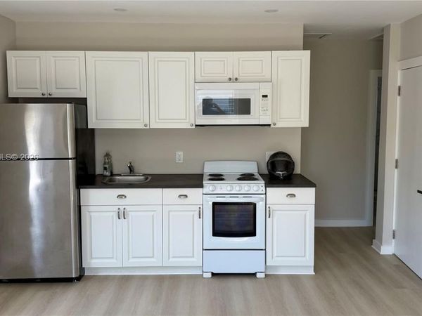 534 SW 6th Ct , Unit 1, Miami, FL 33130