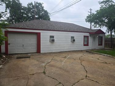 2604 Bomar Avenue, Unit 2610, Fort Worth, TX 76103