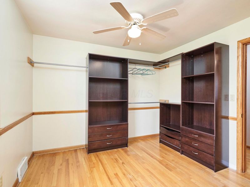 3083 Cliffside Drive, Akron, OH 44321 Photo 16