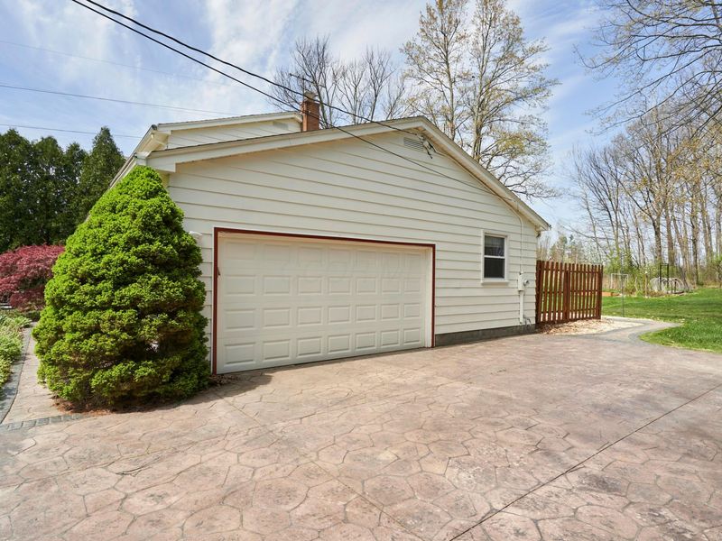 3083 Cliffside Drive, Akron, OH 44321 Photo 3