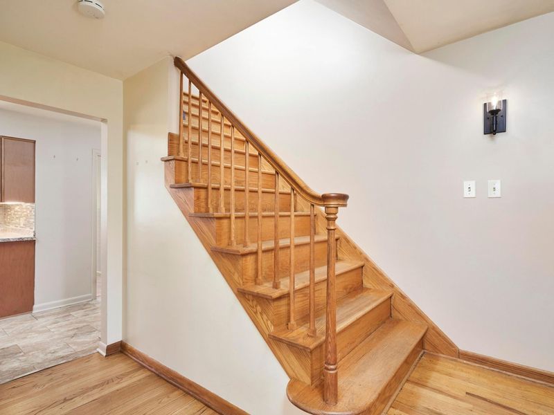 3083 Cliffside Drive, Akron, OH 44321 Photo 4