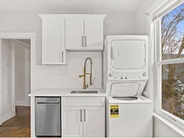 9 Sumner Square, Unit 2, Boston, MA 02125