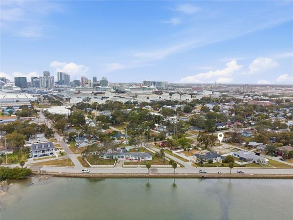 2405 DAVIS STREET , Unit Model #B, TAMPA, FL 33605