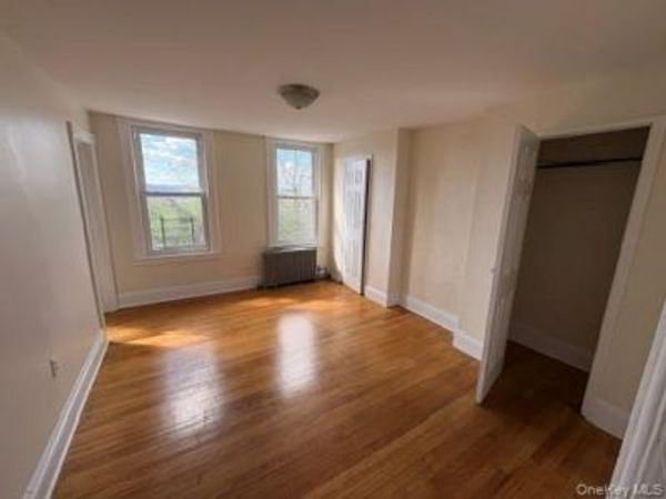 82 William Street , Yonkers, NY 10701