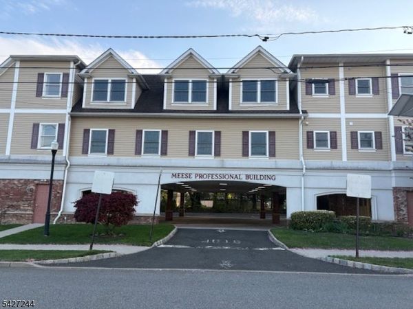 17 Elm Ave, Hackensack, NJ 07601