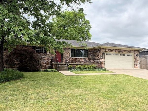3700 Dallas Street , Fort Smith, AR 72903