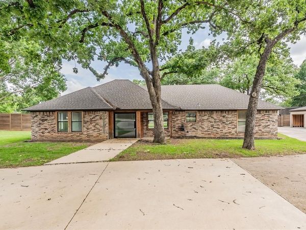 8048 Green Valley Drive , North Richland Hills, TX 76182