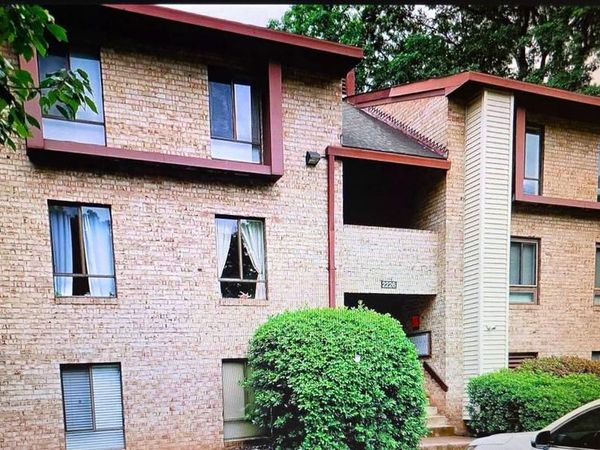 2226 CASTLE ROCK SQUARE, Unit 1B, RESTON, VA 20191