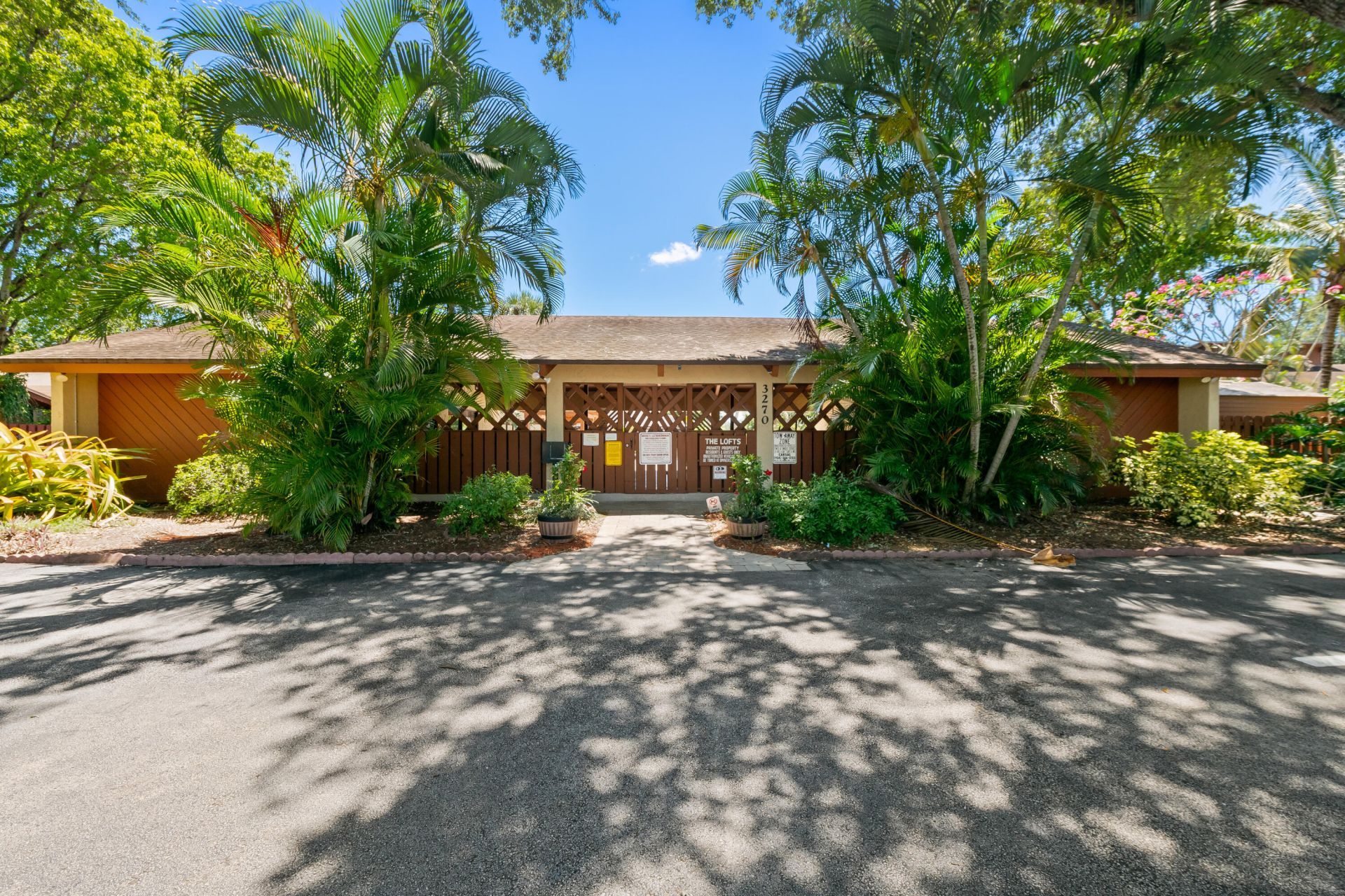 6100 NW 32nd Terrace, Fort Lauderdale, FL 33309 Photo