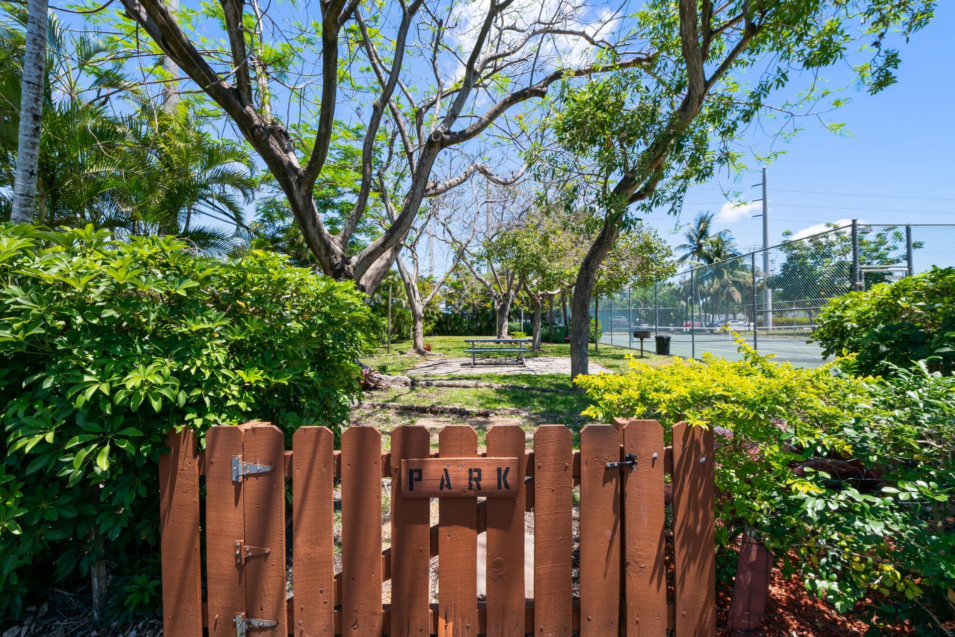 6100 NW 32nd Terrace, Fort Lauderdale, FL 33309 Photo
