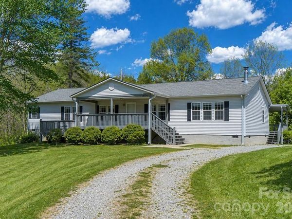 71 Bullfrog Cove Road , Sylva, NC 28779