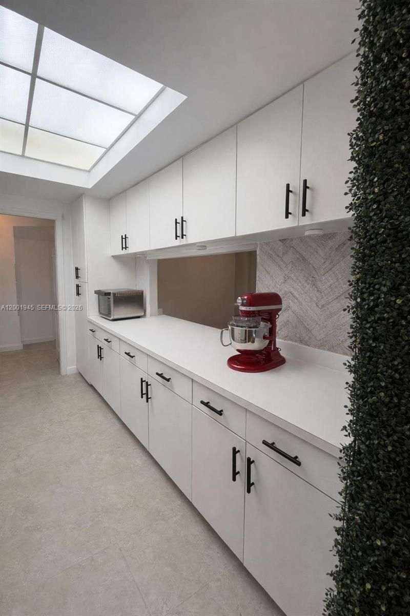 9725 NW 52nd St, Unit 202, Doral, FL 33178 Photo