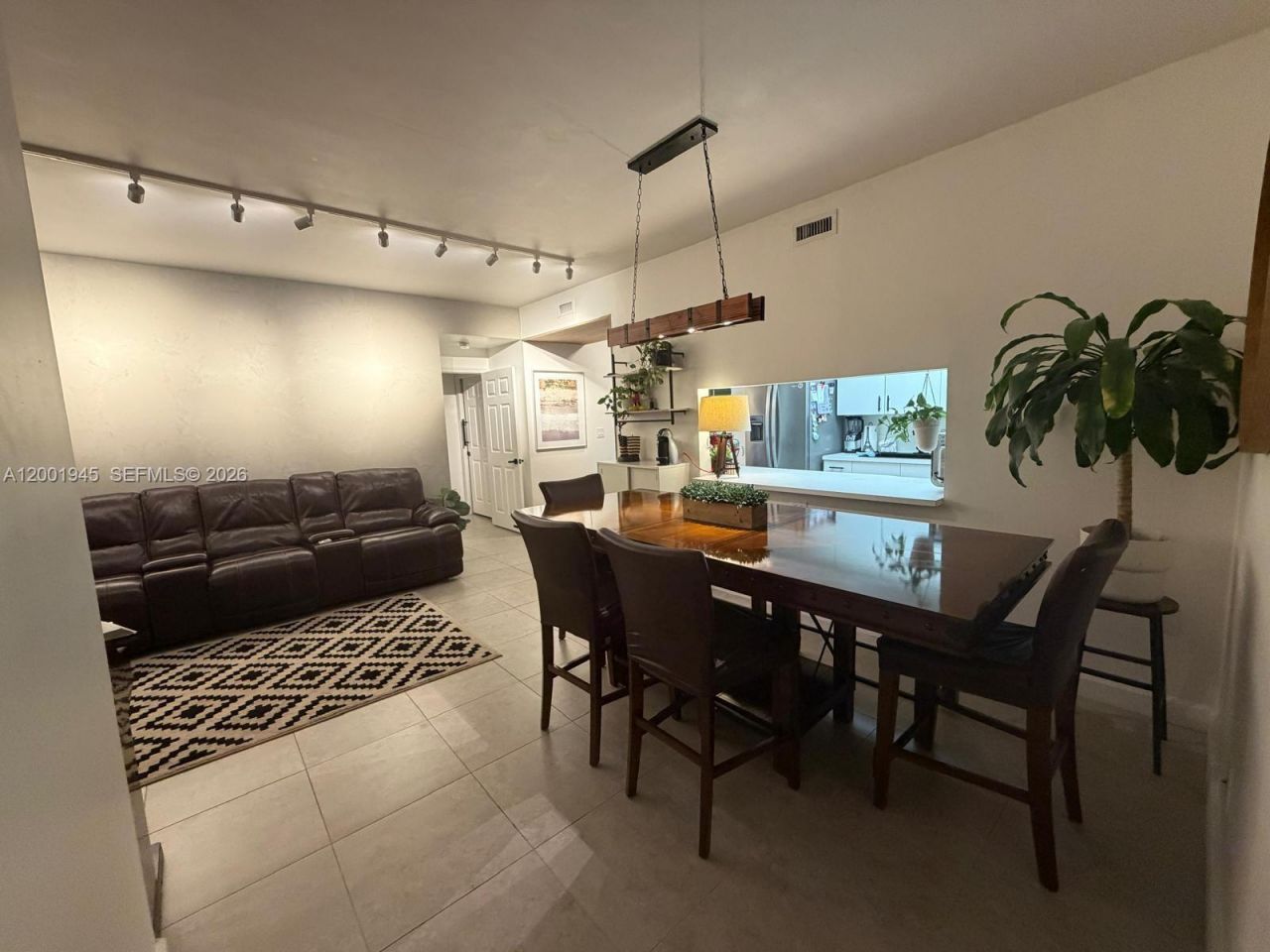 9725 NW 52nd St, Unit 202, Doral, FL 33178 Photo
