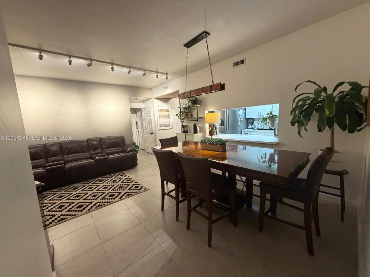 9725 NW 52nd St, Unit 202, Doral, FL 33178 Photo