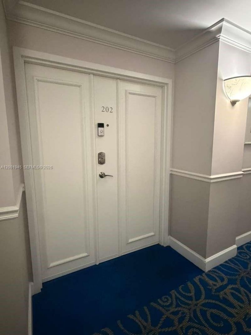 9725 NW 52nd St, Unit 202, Doral, FL 33178 Photo