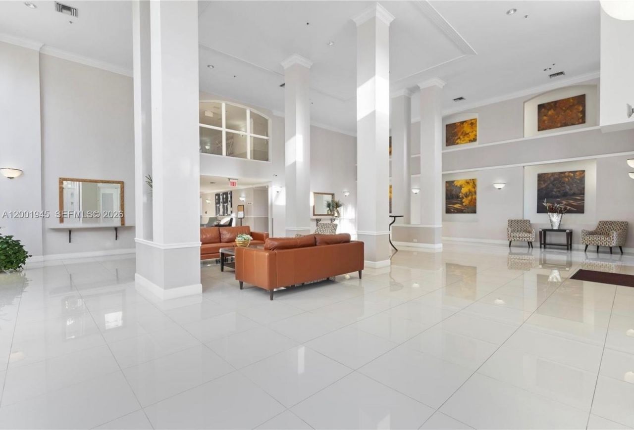 9725 NW 52nd St, Unit 202, Doral, FL 33178 Photo