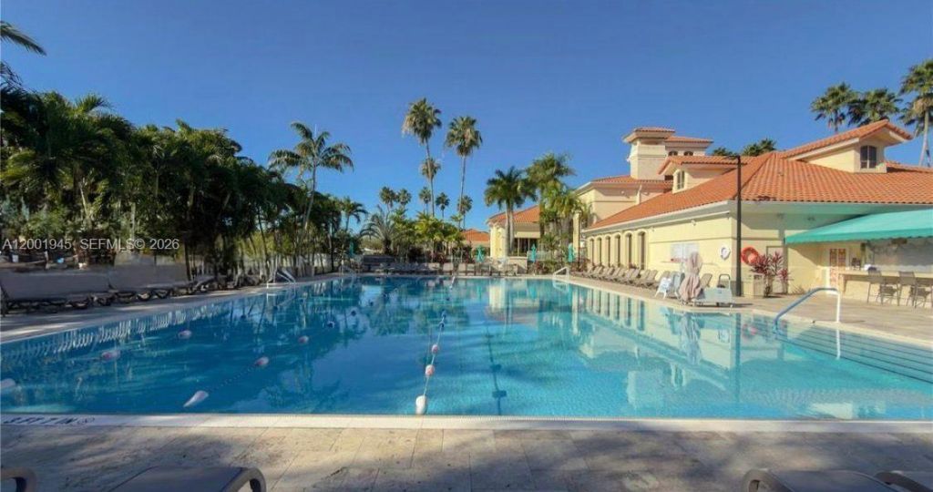 9725 NW 52nd St, Unit 202, Doral, FL 33178 Photo