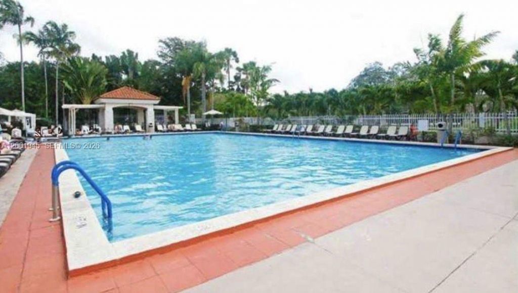 9725 NW 52nd St, Unit 202, Doral, FL 33178 Photo
