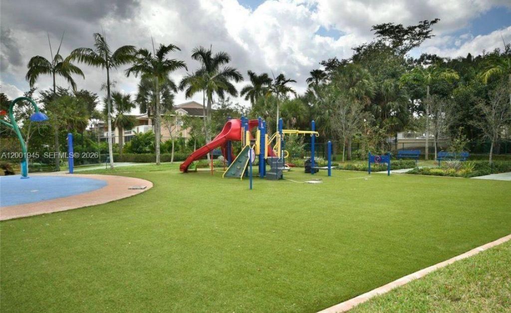 9725 NW 52nd St, Unit 202, Doral, FL 33178 Photo