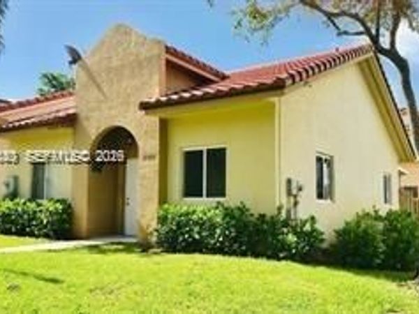 21525 SW 87th Ct , Cutler Bay, FL 33189