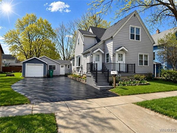 514 87th Street, Niagara Falls, NY 14304