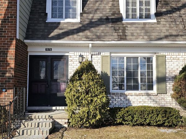 1976 Ridge Court, Royal Oak, MI 48073