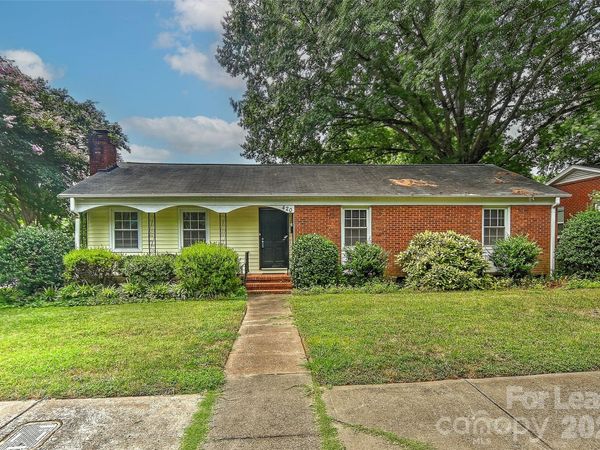 420 Seneca Place , Charlotte, NC 28210